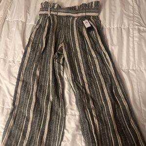 Banana Republic Wide leg pants